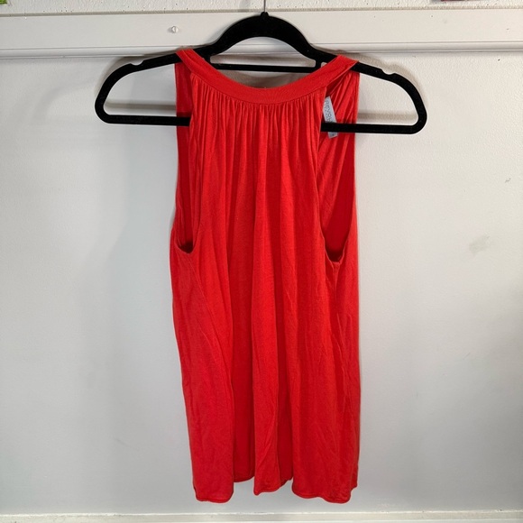 Revolve Red Sleeveless Women's Tank Top Tie Back Open Back Flowy - Picture 1 of 6